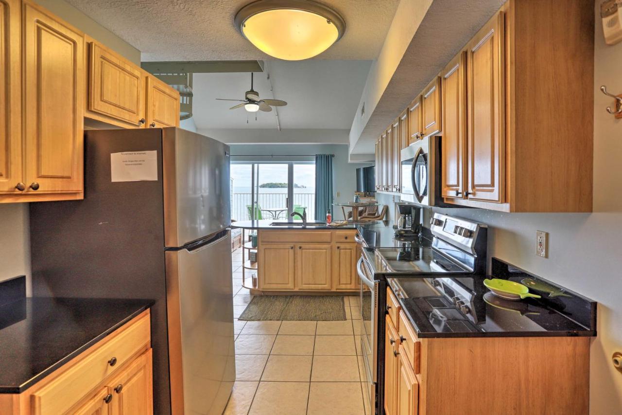 Resort-Style Condo With Lake-View Balcony! Put-in-Bay Exterior photo